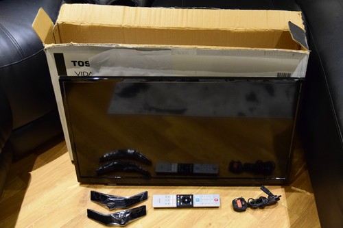 Toshiba 32lv2353db smart - 32",