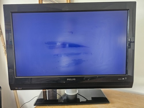 Philips flat led 32 inch - flat,