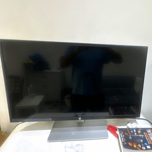 24in led tv 1080p - hp,