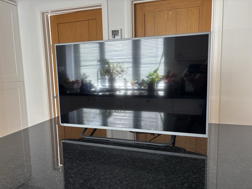Bush led tv model - hd,