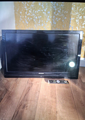 Grundig inch with remote - tv,
