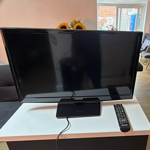 Samsung 23in lcd 1080p - 23in,